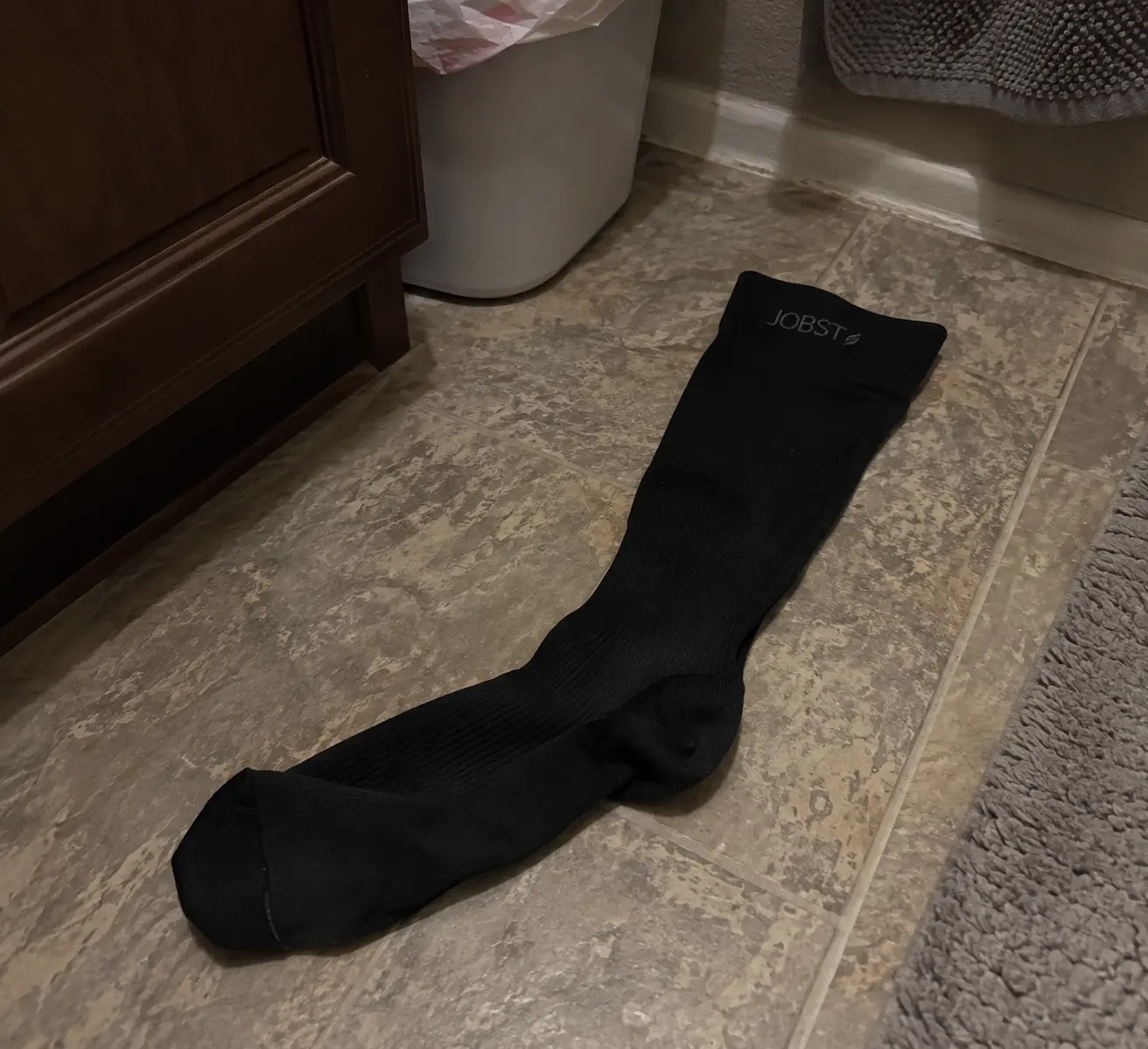 Compression, Right: Graduated compression, medical issue